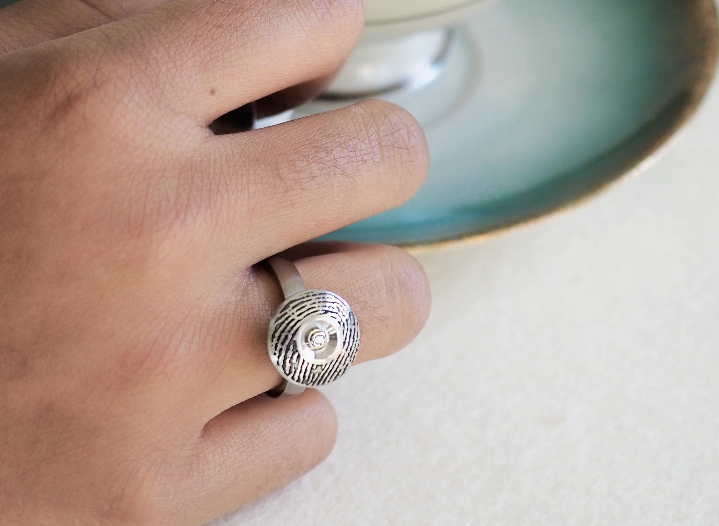 Ring "Milo mit Brillant" Fingerabdruck - Image 3